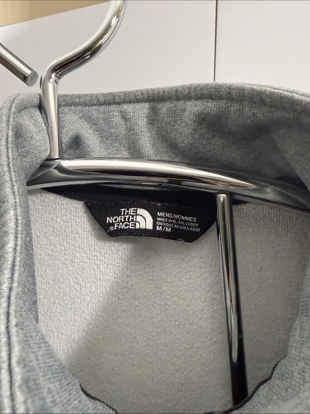 The North Face Light Gray Men’s Quarter-Zip Fleece Pullover